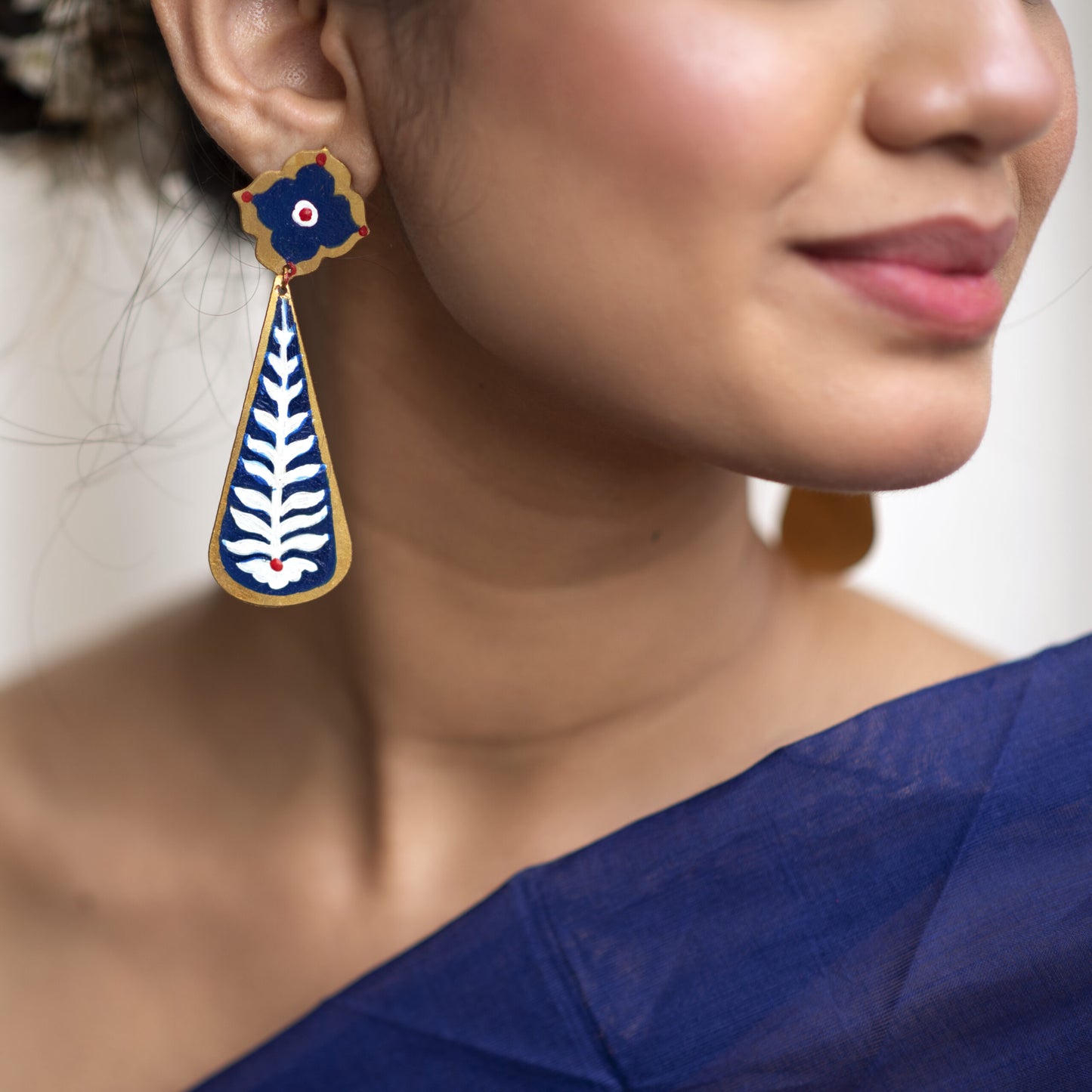 Neel earrings