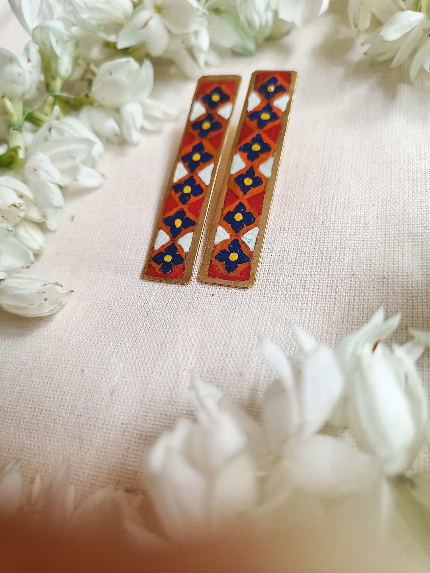 Long jaali earring